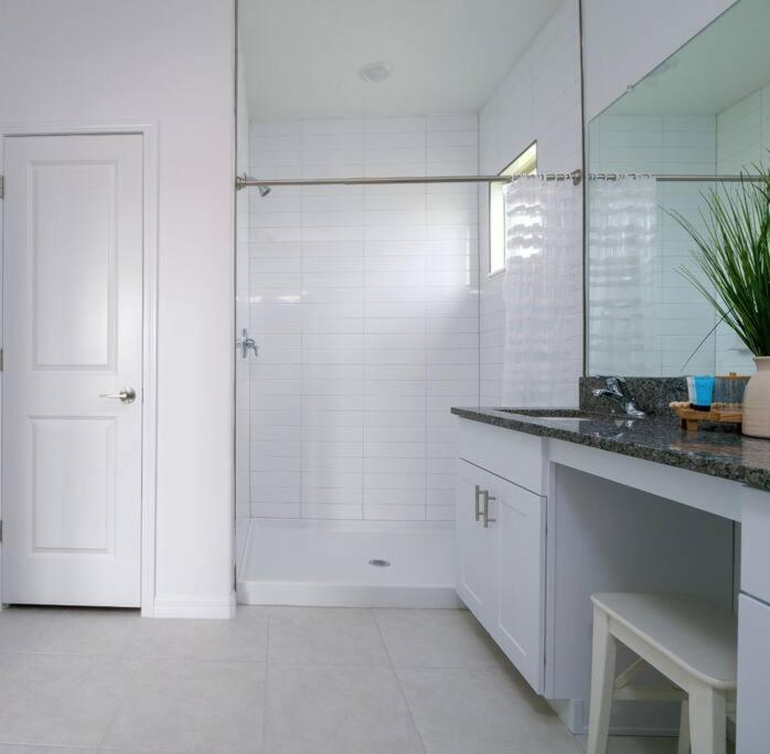 Modern Oasis! 3Br Townhouse In A Lagoon Community Wesley Chapel Extérieur photo