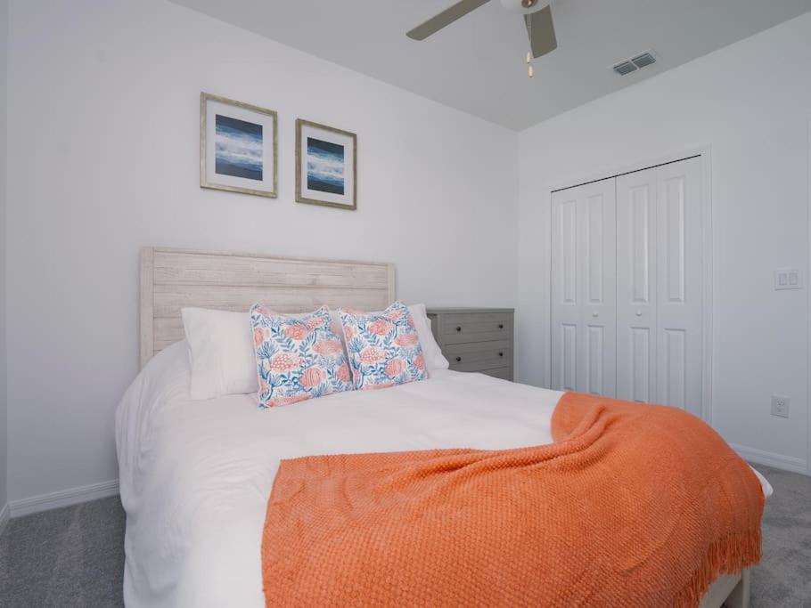 Modern Oasis! 3Br Townhouse In A Lagoon Community Wesley Chapel Extérieur photo